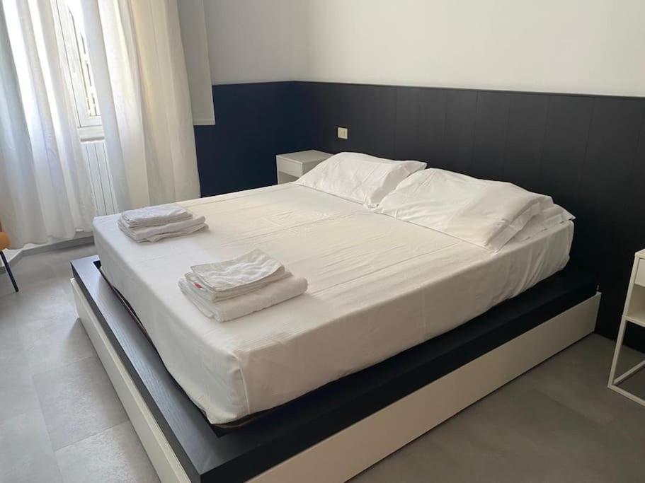 Just Like Home In Bocconi Milano Exterior foto